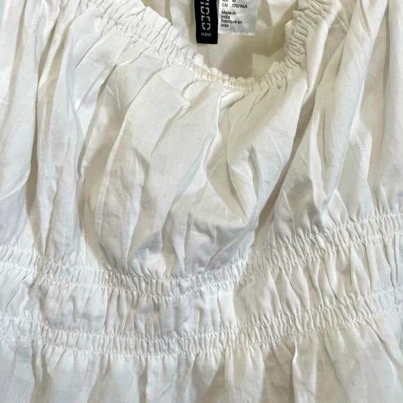 White top - Picture 3 of 3